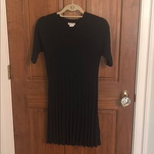 Ribbed dark green mini dress